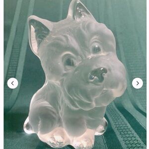 Dog lovers! Viking glass Scottish Terrier. Flat bottom and back. EUC frosted
